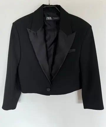 ZARA 블랙 크롭 턱시도 자켓 S 사이즈