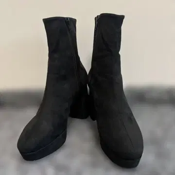 다이애나 블랙 스웨이드 하이힐 부츠