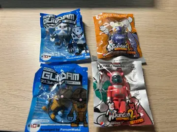 Gundam 캐릭터 스트랩 세트