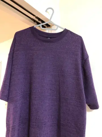 기능성 퍼플 T셔츠 M 사이즈
