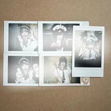 선혈A자 난자당한 히로군 폴라로이드 5장 세트