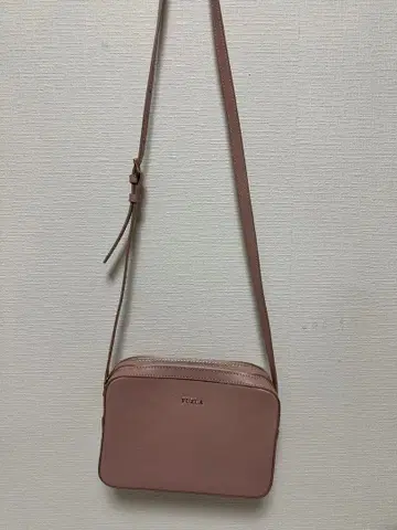 [ 미사용 ] FURLA 핑크 숄더백