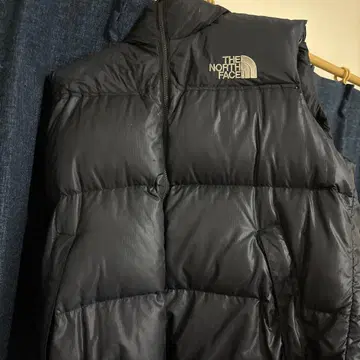 THE NORTH FACE 블랙 다운 베스트 700