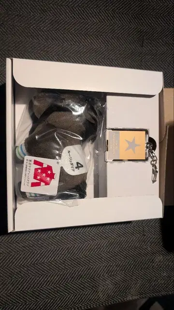 서러브레드 클럽 900승 기념 루즈 달리아 키홀더 봉제 인형 경마