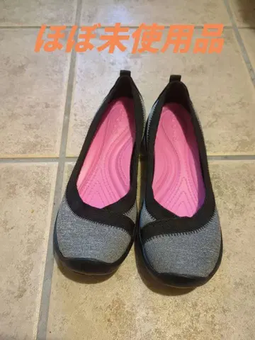 CROCS 플랫슈즈 W7(23cm)