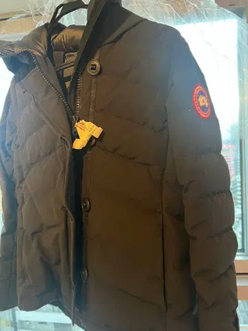 [ 새상품급 ] Canada Goose 블랙 다운 자켓 S