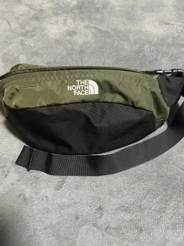 새상품급 THE NORTH FACE 바디백 웨스트 파우치