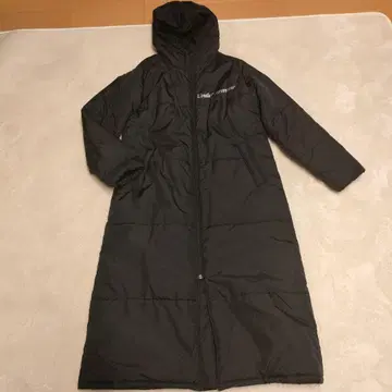 Under Armour 블랙 벤치 코트 M