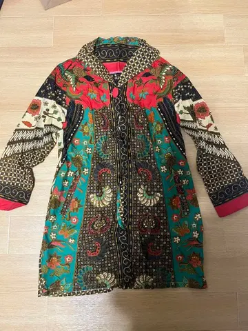 Dewi Kencana 바틱 긴팔 튜닉