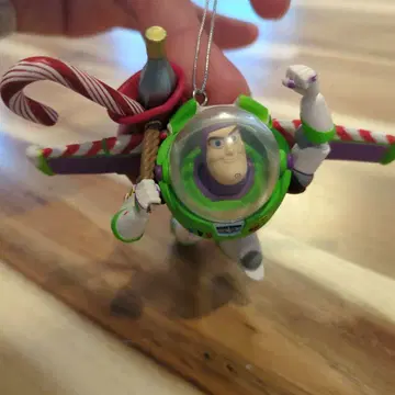 버즈 라이트이어 크리스마스 키링