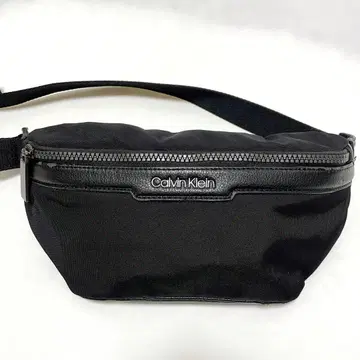 Calvin Klein 캘빈클라인 바디백 힙색