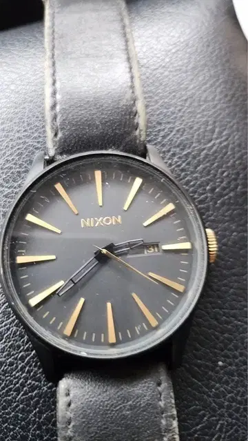 NIXON 닉슨 배터리 없음 중고