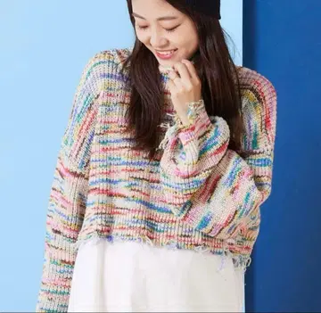 새상품급 HELLOSANFRANCISCO 컬러풀 크롭 니트 니트