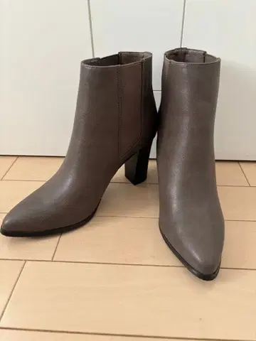 RANDA 스틸레토 사이드 고어 부츠 그레이 M 사이즈