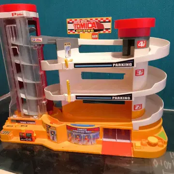 토미카 빌딩 입체 주차장