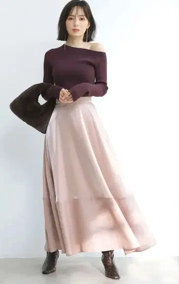 anuans/샤이니 시어 새틴 플레어 스커트 (PINK)