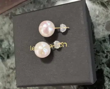 les bon bon DIMPLE 담수 펄 귀걸이