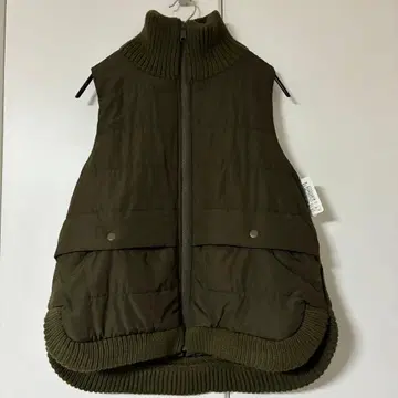 택 포함 새상품 Fontana Grande 퀼팅 니트 베스트