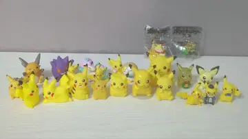 포켓몬 피카츄 소프트 비닐 피규어 묶음 판매
