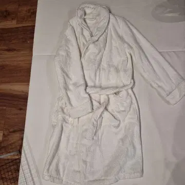 gelato pique 화이트 목욕 가운
