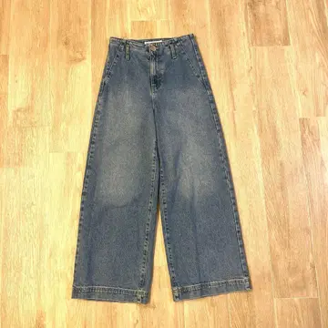 ZARA 하이웨스트 데님