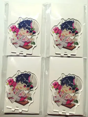 아이나나 애니카페 아크릴 스탠드 모모