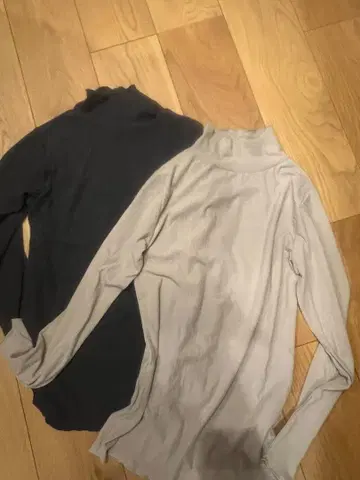 휴일과 시, 목 메로우 리브 터틀넥 긴팔 상의 2개 세트