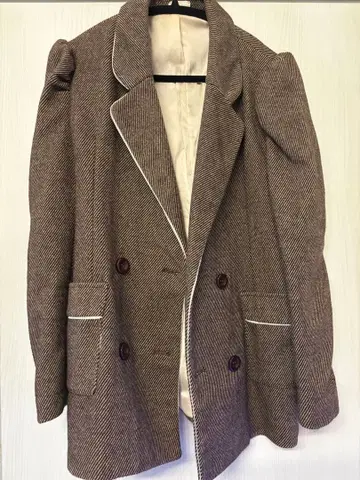 Bibiy 퍼프 슬리브 자켓