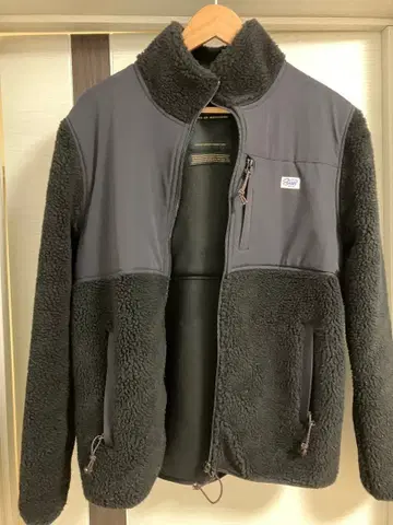 데우스 플리스 자켓 s 사이즈