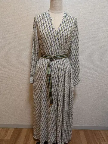 베르메이유 페예나 원피스 앞 버튼 전체 개방 타입 셔츠 원피스