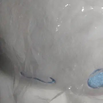 캐릭터 굿즈 화이트 파랑 자수