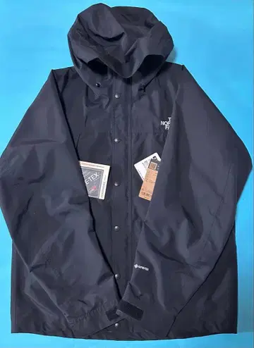 THE NORTH FACE Mountain Light Jacket