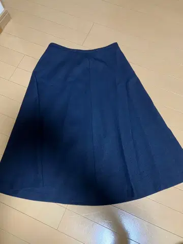 네이비 플레어 스커트 사이즈 36