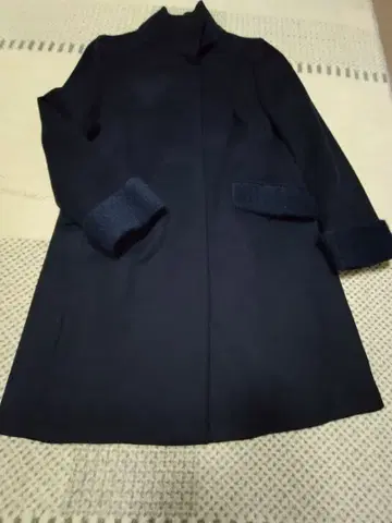 네이비 롱 코트