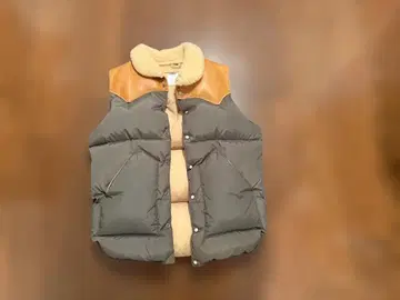 록키 마운틴 페더베드 Christy Vest 다운 베스트