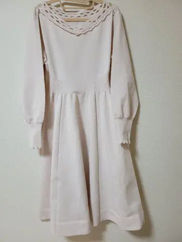 셀포드 컷워크 홀가먼트 원피스 긴팔 38 PBEG