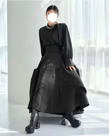 자카드 플러시 레이어드 스커트 셋업