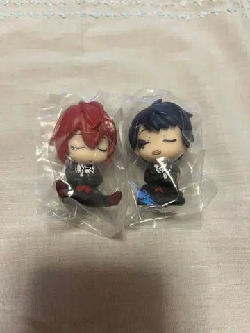 트위스테 어깨 쿵 리들 로즈하트 듀스 스페이드 하츠라비율 기숙사