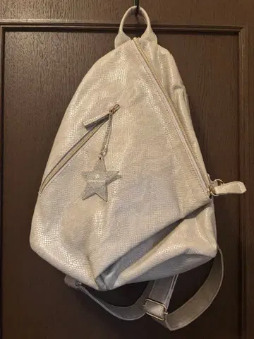 여성용 백팩 별 모양 거울 참 포함