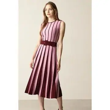 PINKY & DIANNE 바이컬러 플리츠풍 니트 원피스 M