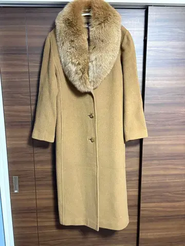 울 퍼 옷깃 롱 코트