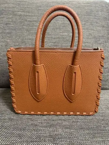 ADD CULUMN TURN BOX 애드 컬럼 턴 백 핸드백