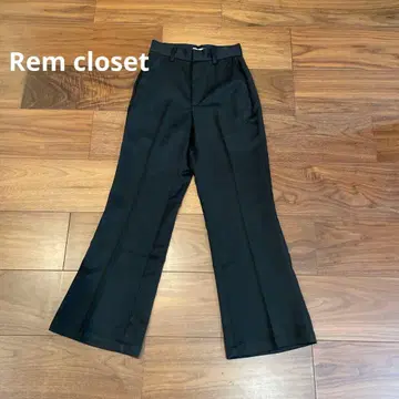 미사용 플레어 팬츠 블랙 Rem closet