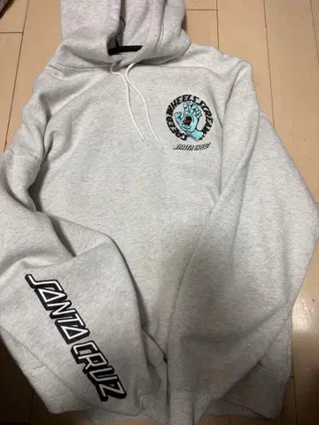 SANTA CRUZ 그레이 후드 부착 후드티