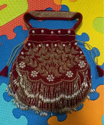 빨간색 자수 프린지 파티 백