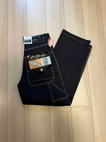 새상품! 데드스탁 Knobetta 배기진