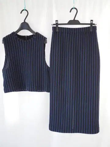 feerique 2024 러셀 숏 풀오버 + 스커트 셋업