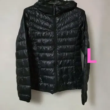유니클로 울트라 라이트 다운 자켓 L 블랙 후드티