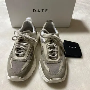 D.A.T.E. 스니커즈 FUGA DRAGON SAND