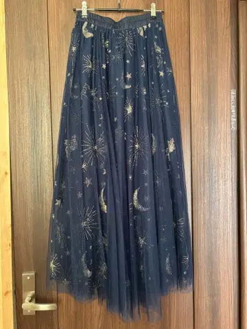 cawaii 밤하늘에 은은하게 빛나는 롱 샤샤 스커트